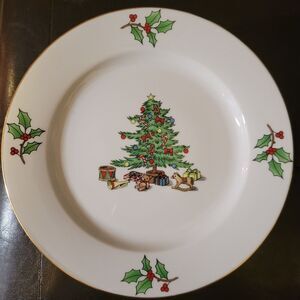 (2) Two - Meiwa "Home For The Holidays" Bread Salad Side Christmas Plate